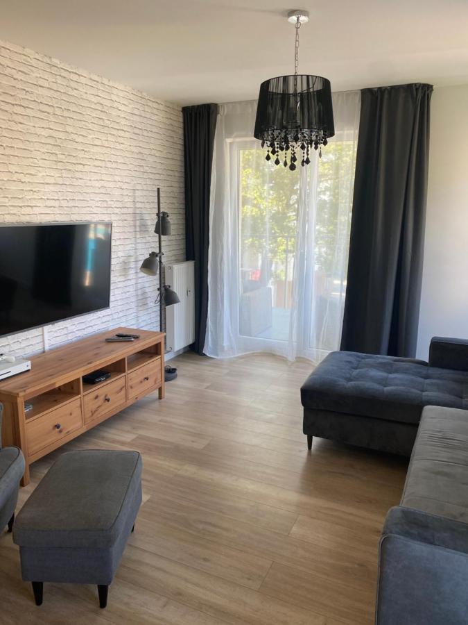 Apartament Paris โควอบเซก ภายนอก รูปภาพ