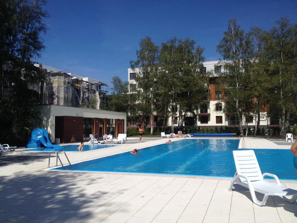 Apartament Paris โควอบเซก ภายนอก รูปภาพ