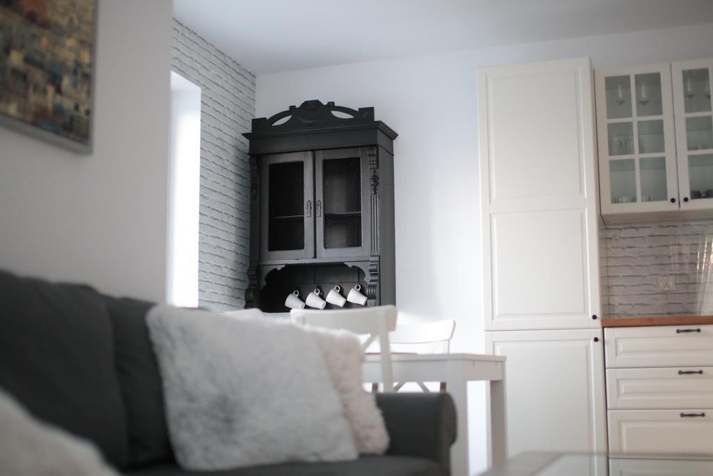 Apartament Paris โควอบเซก ภายนอก รูปภาพ