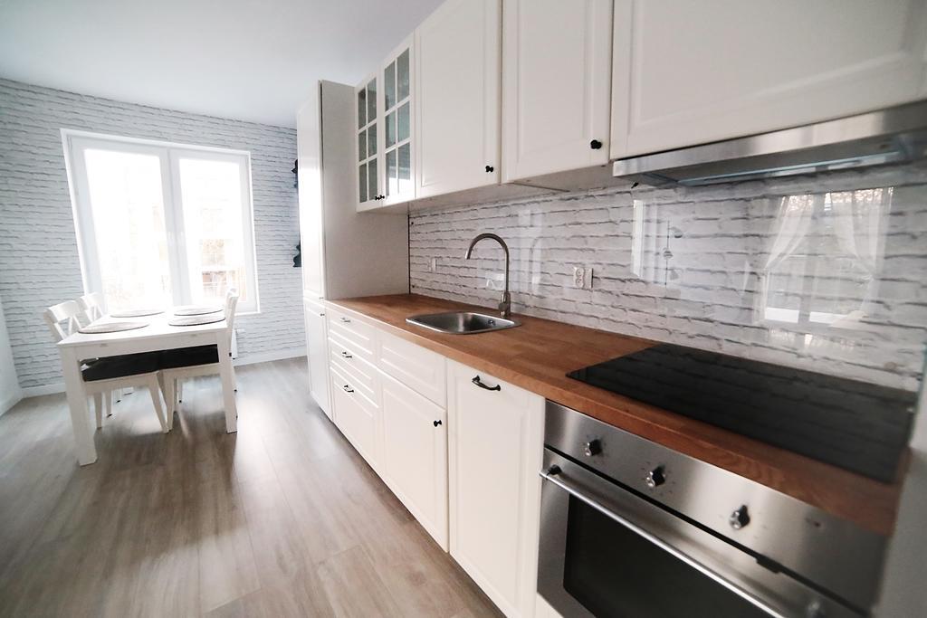 Apartament Paris โควอบเซก ภายนอก รูปภาพ