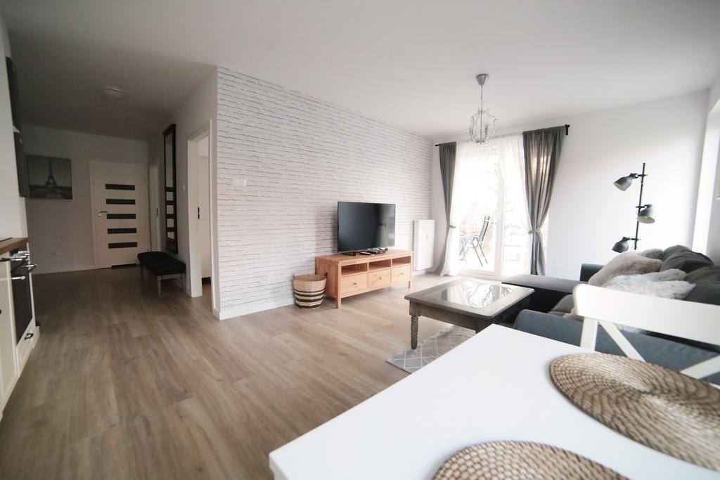 Apartament Paris โควอบเซก ภายนอก รูปภาพ
